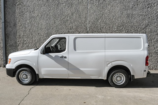 2020 Nissan NV Cargo S 12