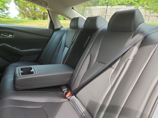 HondaAccord Hybrid30