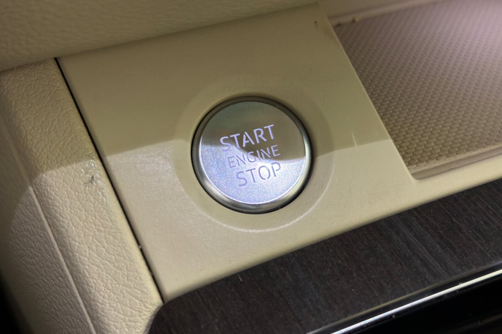 Used 2024 Glacier White Metallic Audi S line Premium 45 TFSI quattro image 21