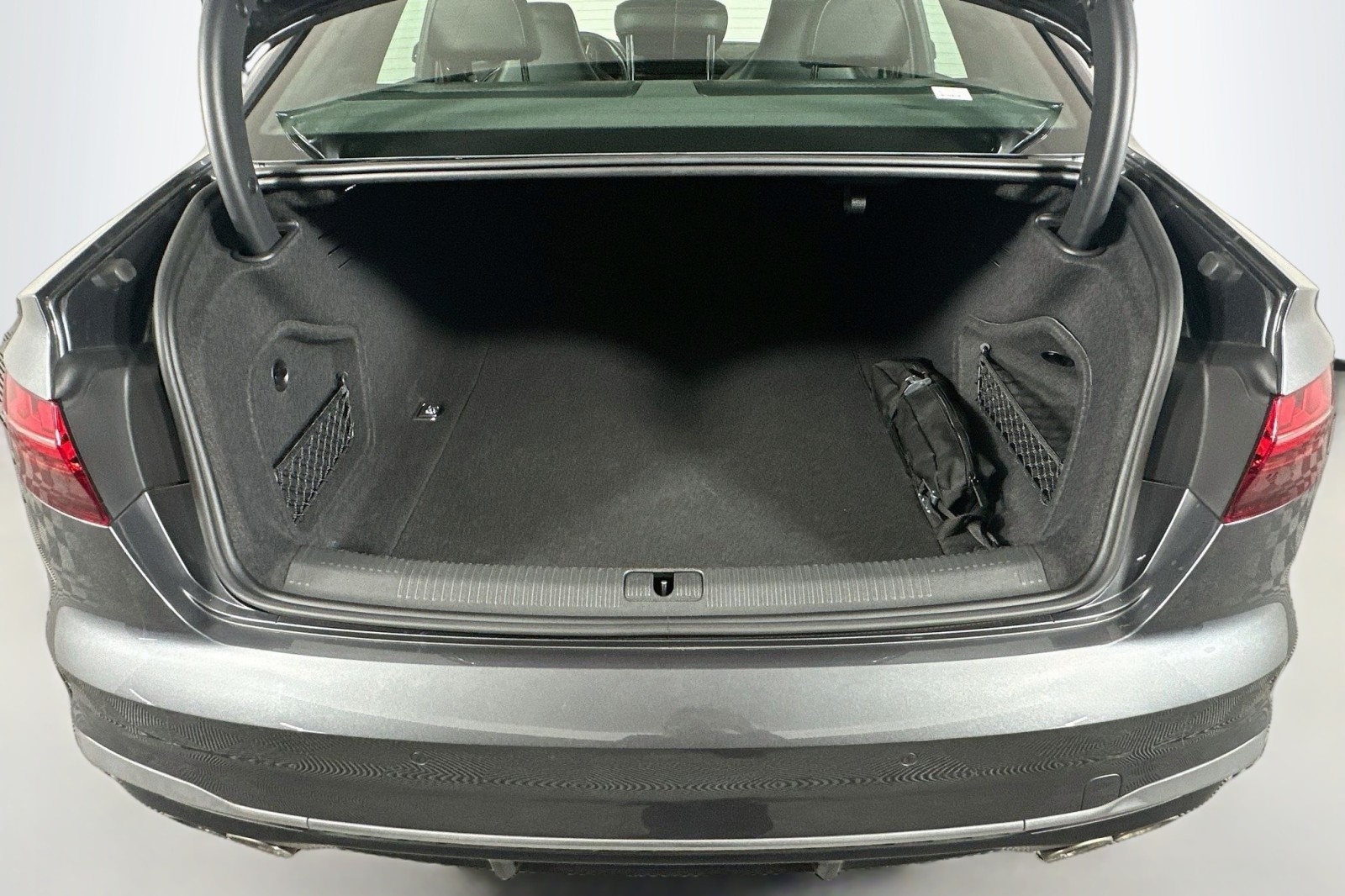 Used 2023 Daytona Gray Pearl Effect Audi Premium Plus image 21