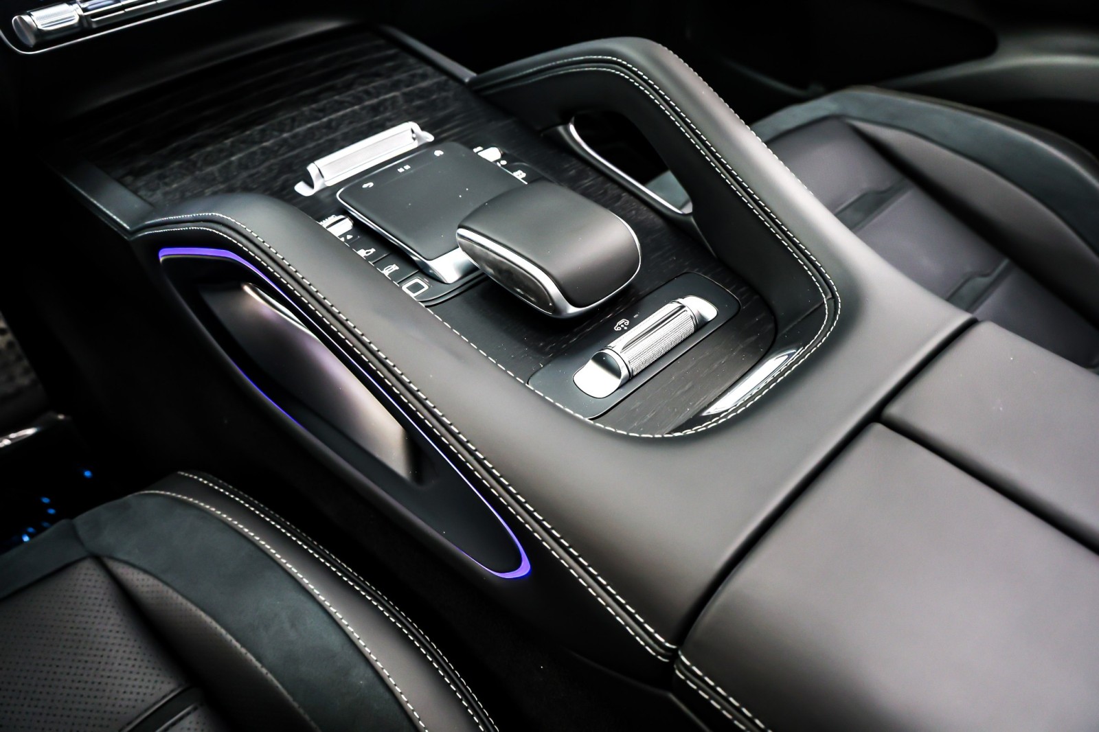 New 2026 Selenite Grey Metallic Mercedes-Benz AMG® GLE 53 image 6