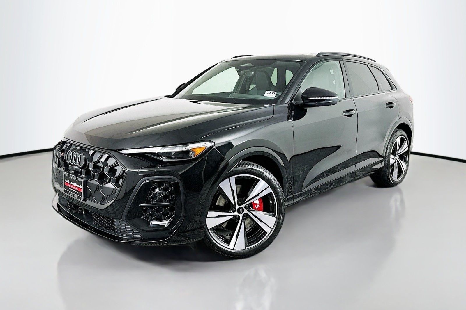 2025 Audi New SQ5 Premium Plus's photo