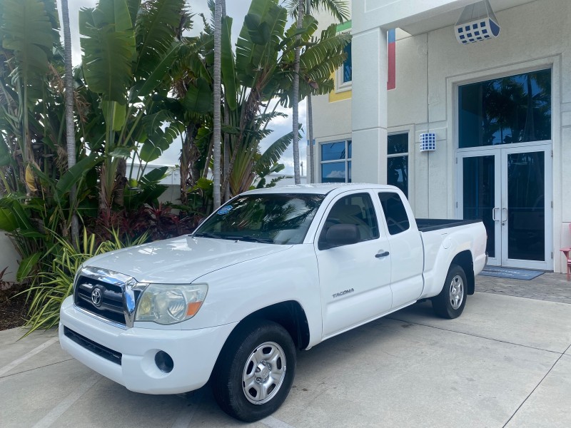 2005 Toyota Tacoma LOW MILES 58,735 X CAB in , 