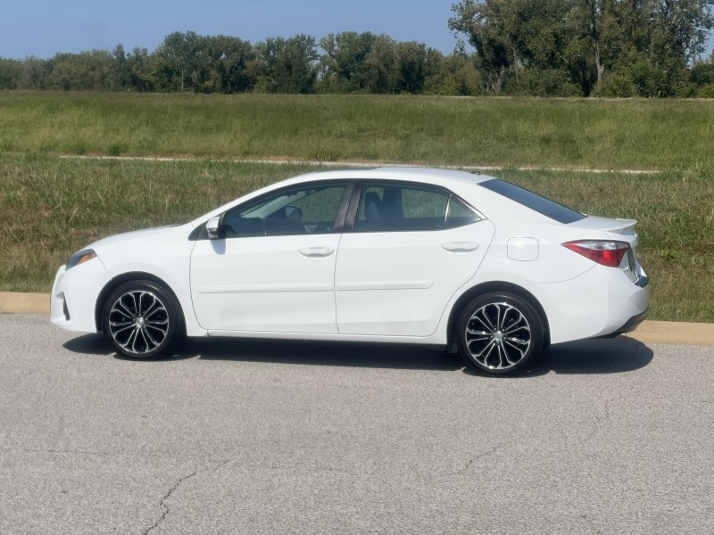 2016 Toyota Corolla S Premium in CHESTERFIELD, Missouri