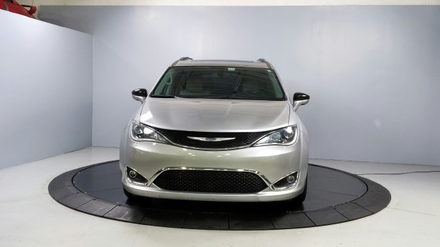 2020 Chrysler Pacifica Limited 2