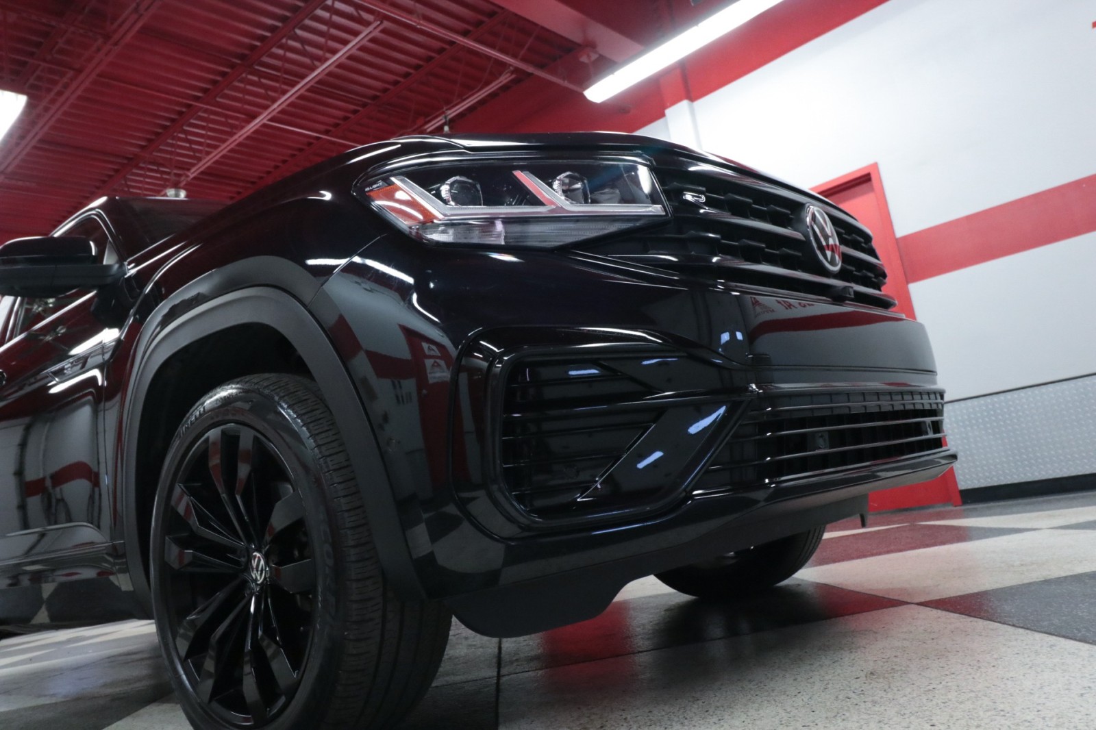 Used Car 2023 Volkswagen Atlas  3.6l V6 Sel Premium R-line For Sale Under $40,000 In Austin, Texas