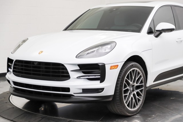 2021 Porsche Macan S 9