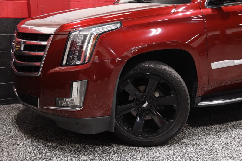 2020 Cadillac Escalade ESV 4dr Suv in , 