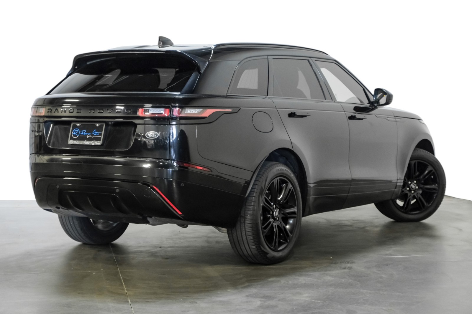 2020 Land Rover Range Rover Velar P250 R-Dynamic S TechPkg DrivePkg BlackOutPkg 20Alloys 6