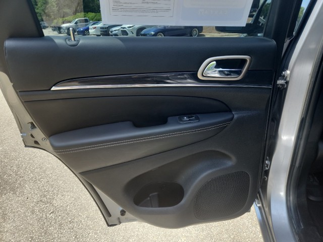 JeepGrand Cherokee34