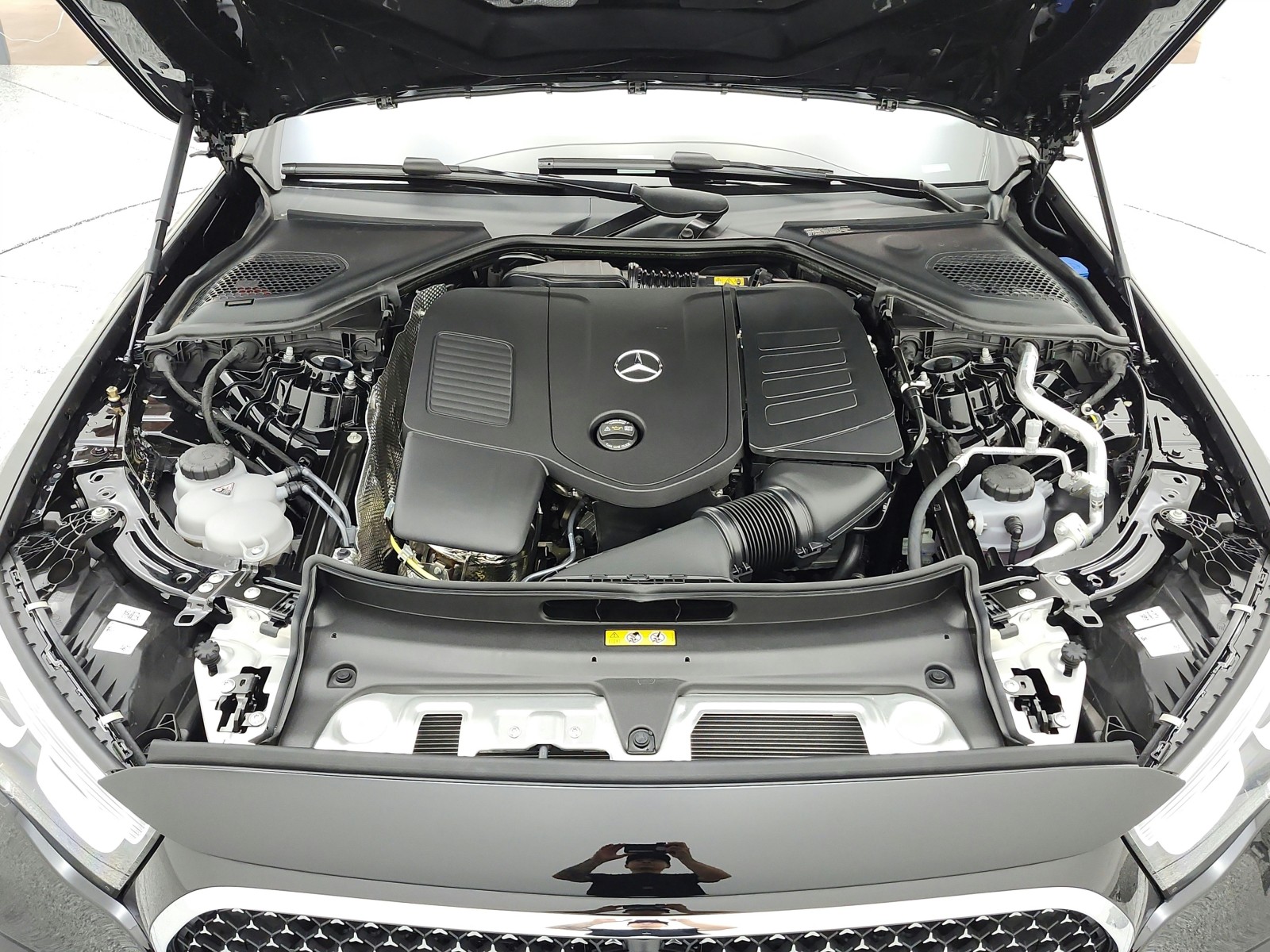 New 2026 Black Mercedes-Benz E 350 RWD Sedan image 12