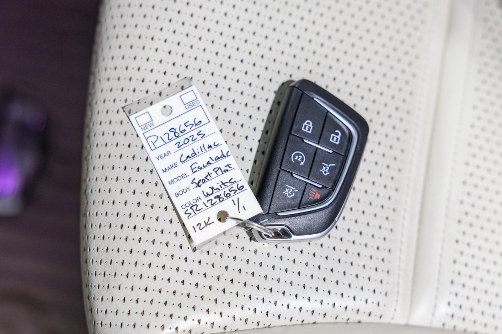 Used Car 2025 Cadillac Escalade  4wd Sport Platinum - 24 Inch Wheels - Crystal White Paint For Sale Under $120,000 In Boerne, Texas