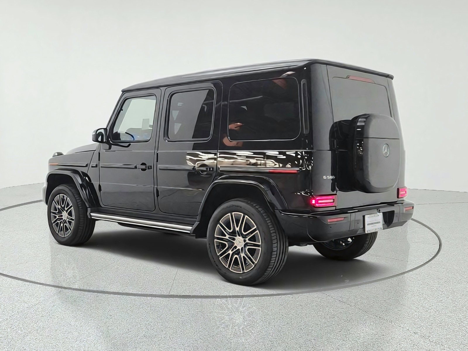 New 2027 Obsidian Black Metallic Mercedes-Benz G 580e SUV image 7