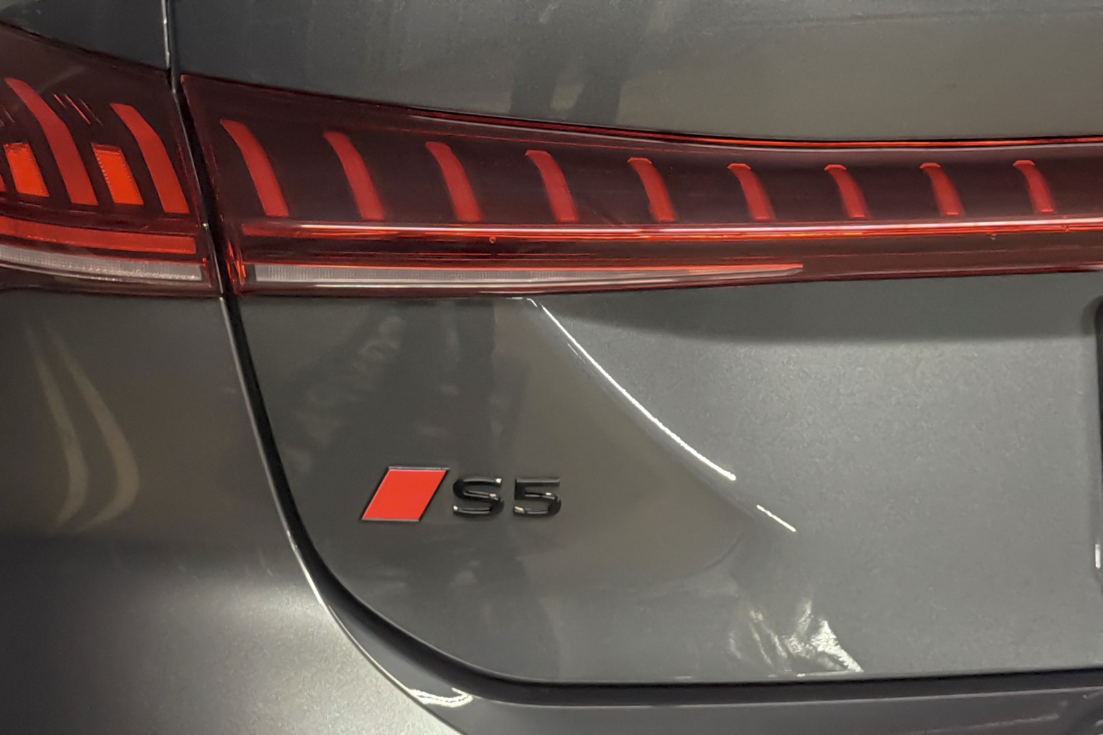 New 2026 Daytona Gray Pearl Effect Audi Premium Plus 3.0 TFSI quattro image 25