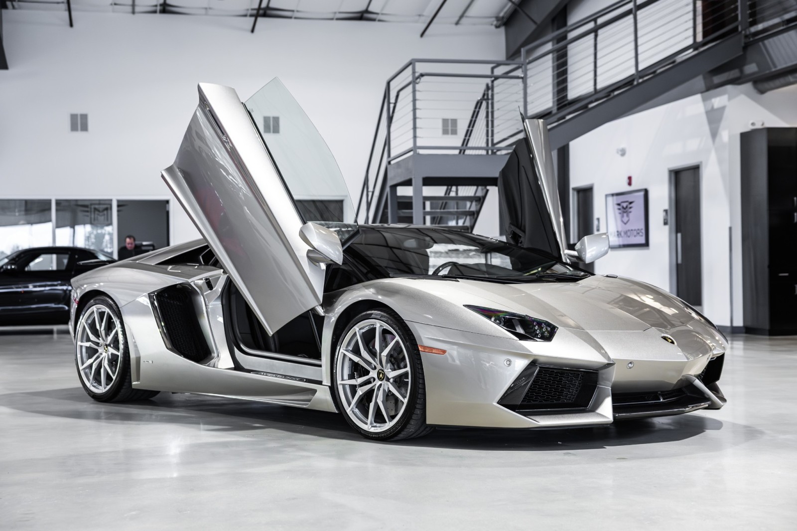 Used Car 2014 Lamborghini Aventador  Roadster - Grigio Antares Metallic - Transparent Engine Bonnet - Sensonum Sound System For Sale Under $440,000 In Boerne, Texas