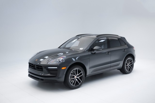 2023  Macan  in , 