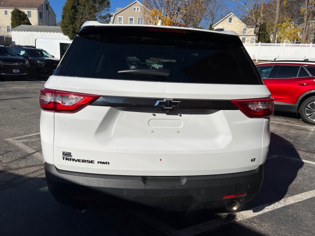 2019 Chevrolet Traverse LT Leather Premium with Sunroof 9