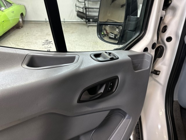 2019 Ford Transit Passenger Wagon T-350 XL V6 11 Passenger in , 