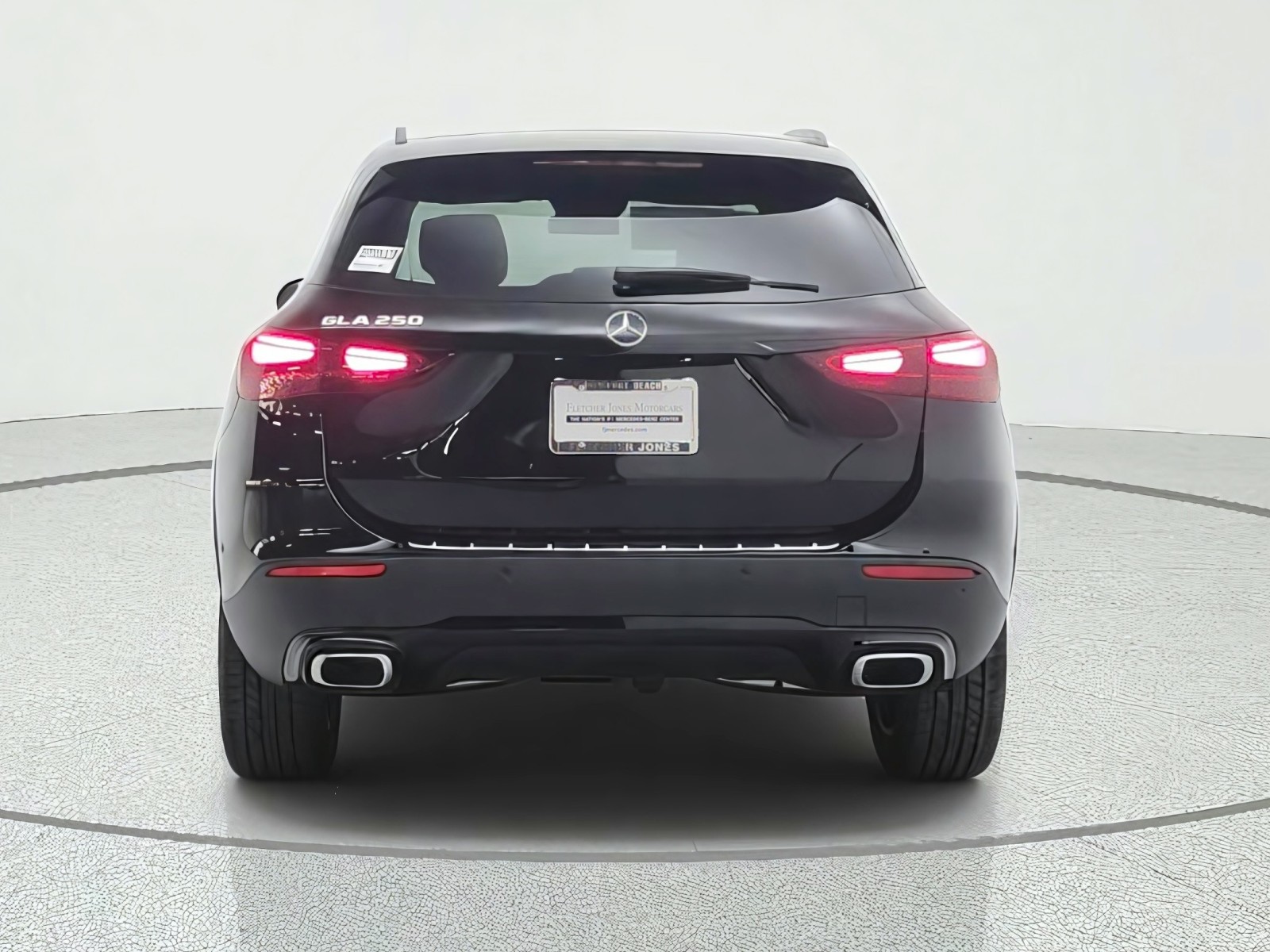 New 2026 Night Black Mercedes-Benz GLA 250 SUV image 6