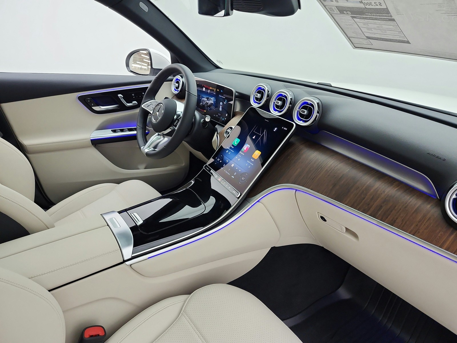 New 2027 Polar White Mercedes-Benz GLC 300 4MATIC® SUV image 15