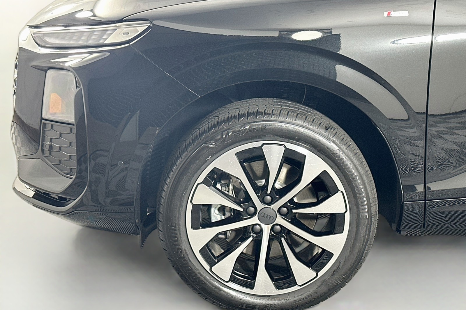New 2026 Mythos Black Metallic Audi S line image 11