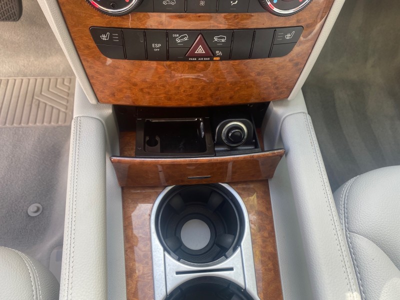 2008 Mercedes-Benz M-Class 3.5L 1 OWNER LOW MILES 48,493 in , 