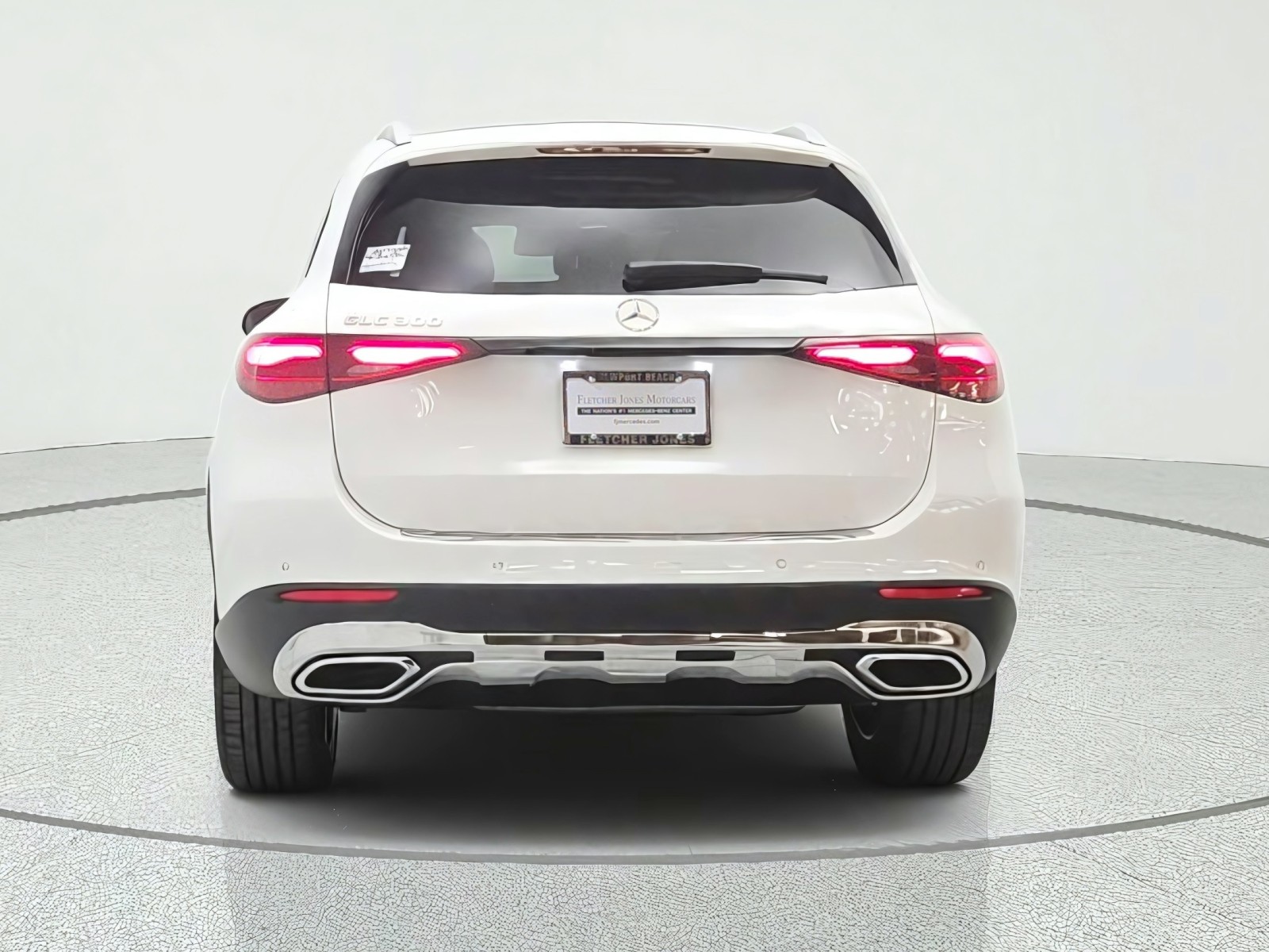 New 2027 Polar White Mercedes-Benz GLC 300 SUV image 6