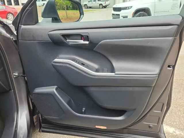 ToyotaHighlander43