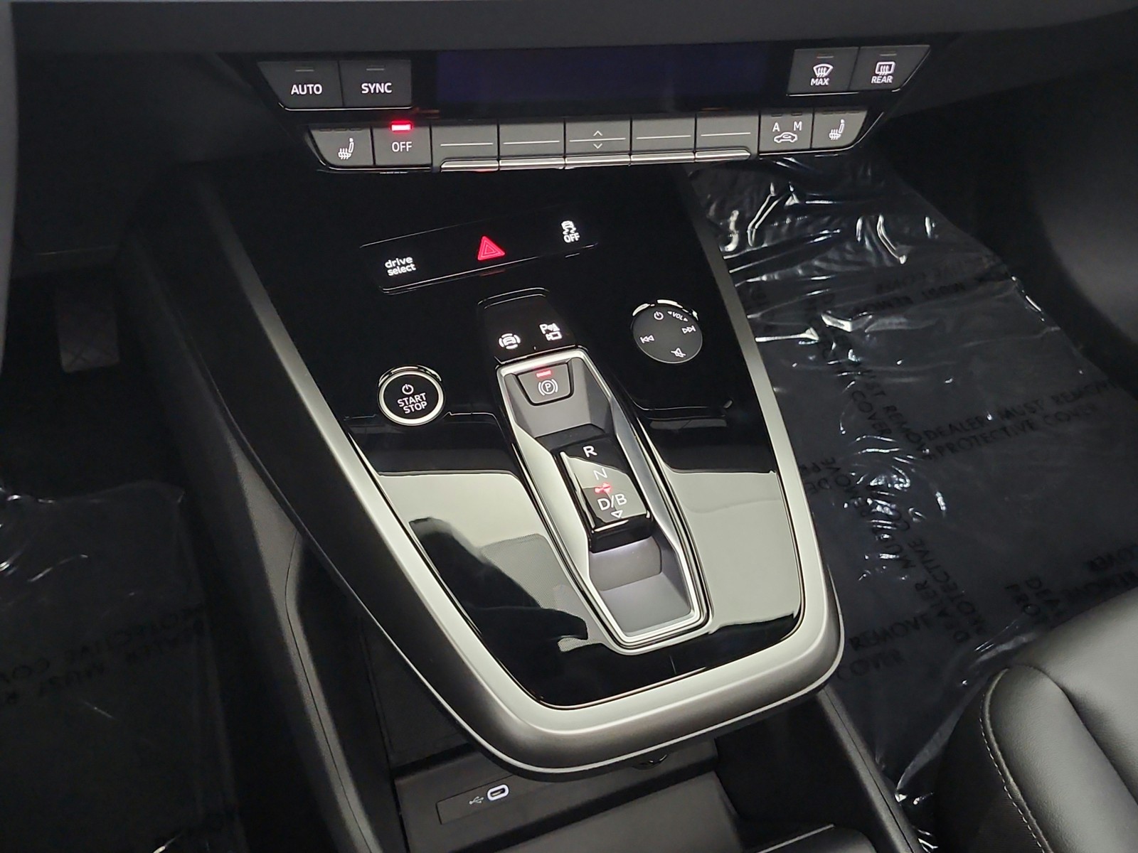 Used 2024 Mythos Black Metallic Audi Prestige 55 quattro image 15