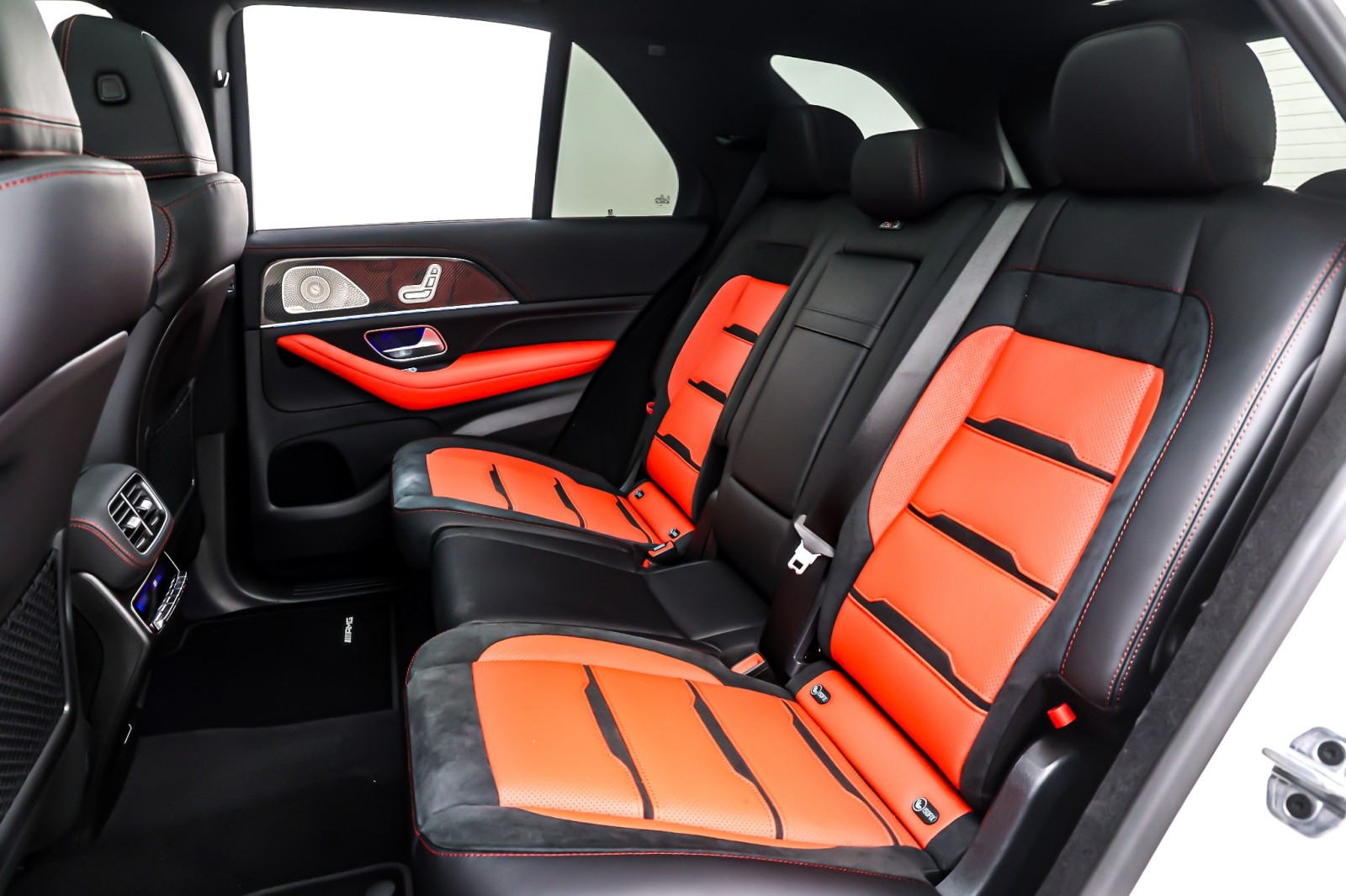 New 2026 Polar White Mercedes-Benz AMG® GLE 53 image 8