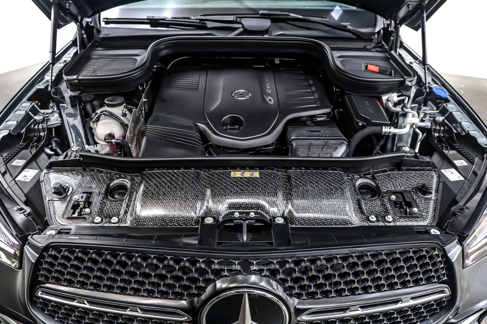 New 2026 Selenite Grey Metallic Mercedes-Benz GLE 450 image 11