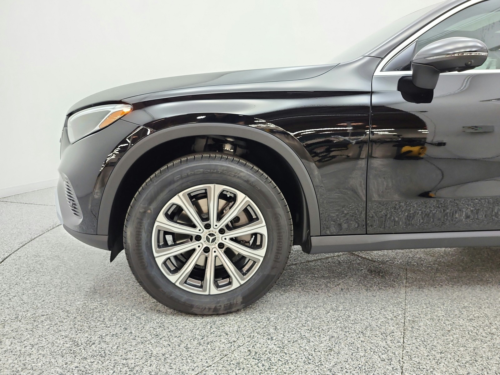 New 2027 Black Mercedes-Benz GLC 300 SUV image 15