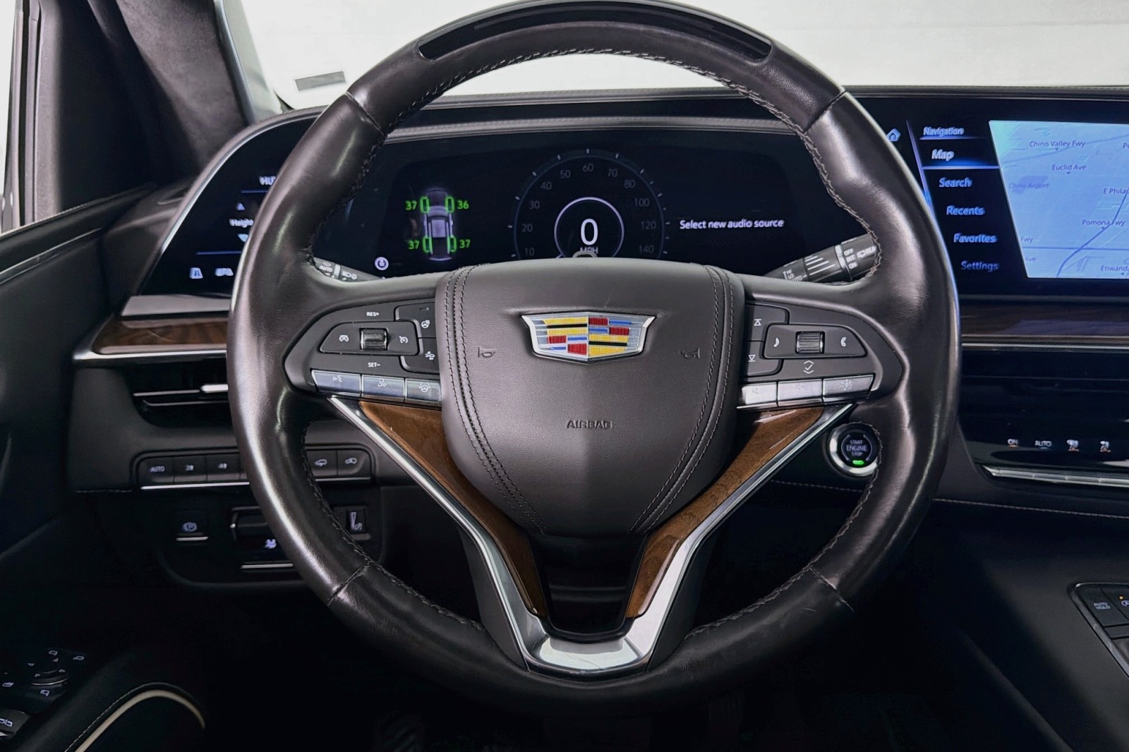 Used 2023 Crystal White Tricoat Cadillac 4WD Sport Platinum image 18