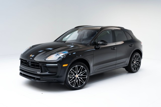 2025  Macan  in , 