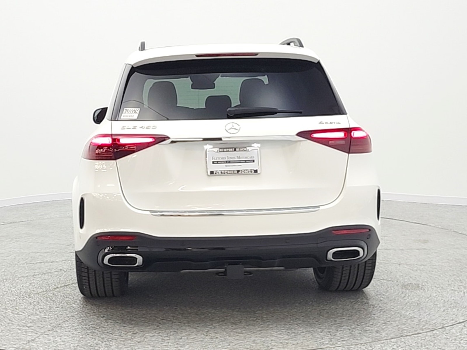 New 2026 Polar White Mercedes-Benz GLE 450 4MATIC® SUV image 6