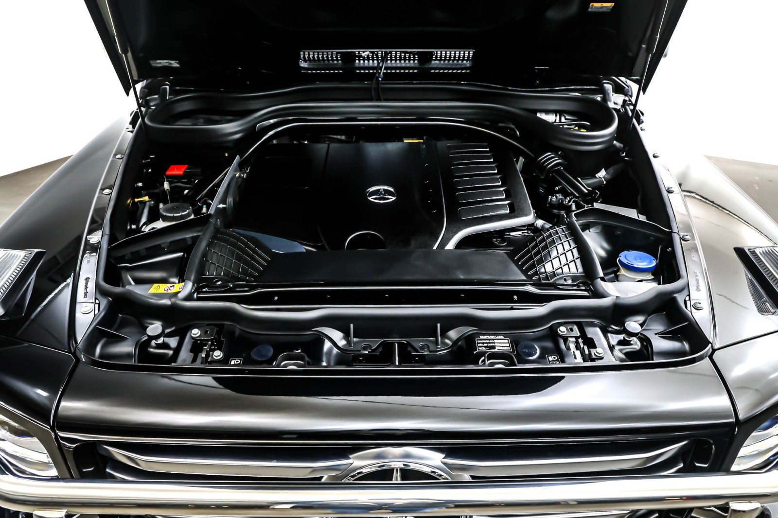 Certified Used 2025 Obsidian Black Metallic Mercedes-Benz G 550 SUV image 11