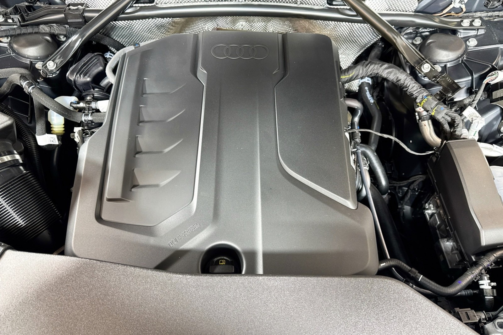 New 2025 Tambora Gray Metallic Audi Premium Plus 2.0 TFSI quattro image 27