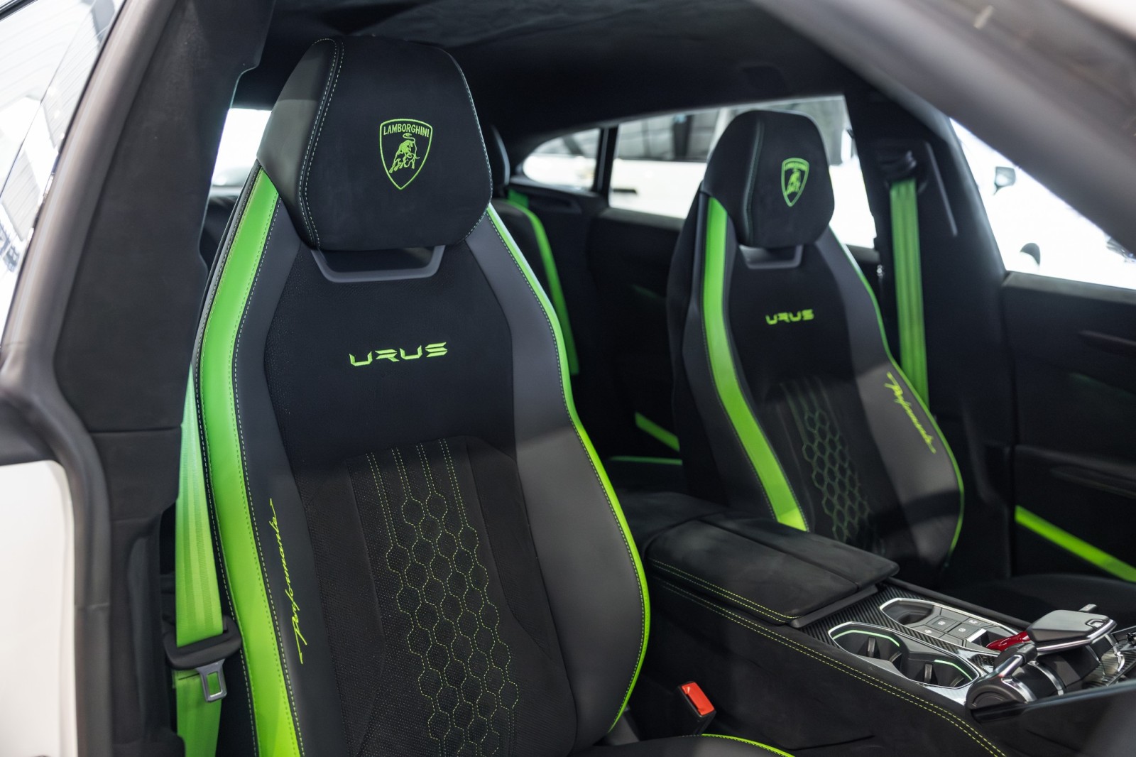 Used Car 2024 Lamborghini Urus  Performante For Sale Under $310,000 In Boerne, Texas