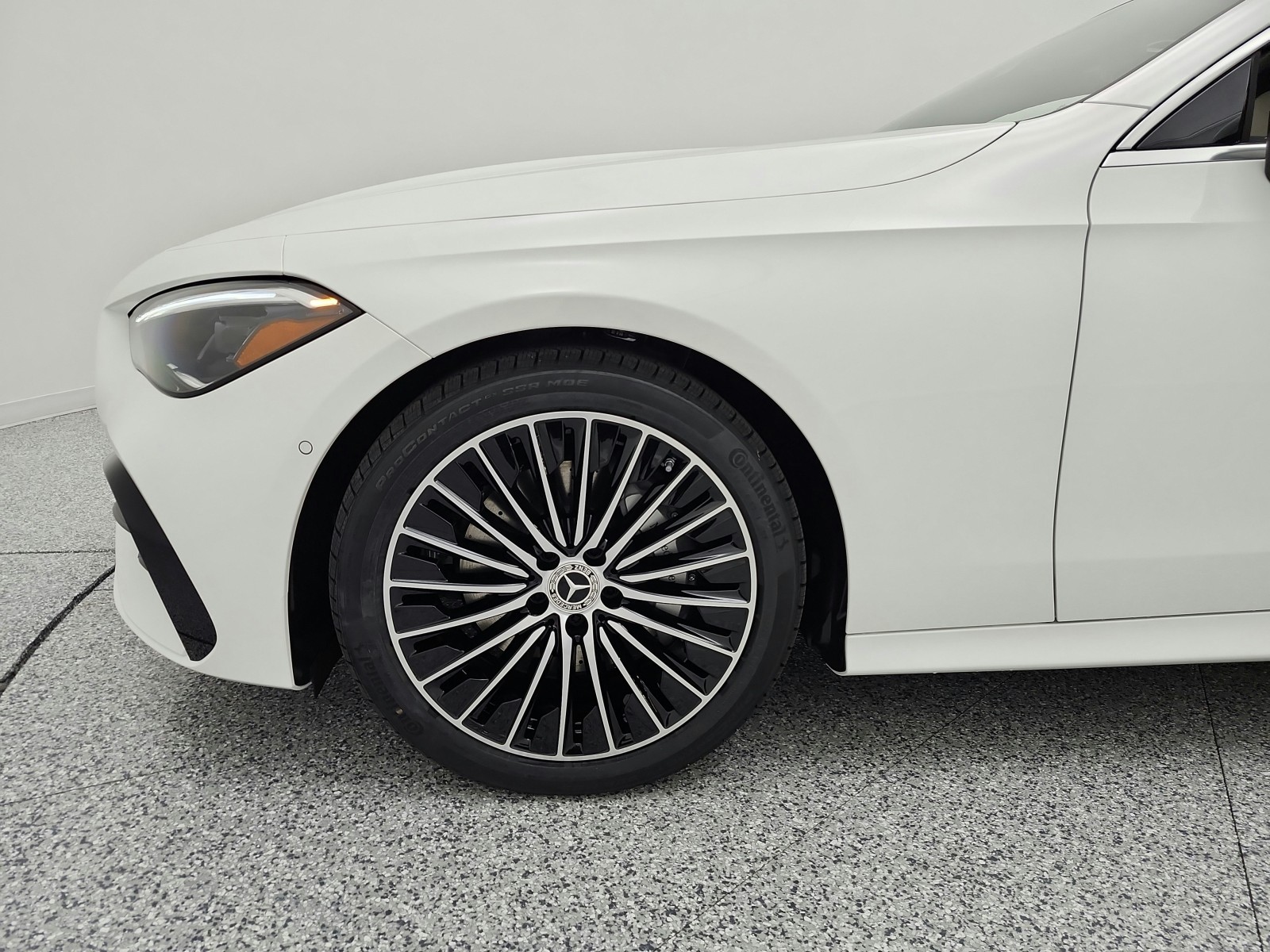 New 2026 Polar White Mercedes-Benz CLE 300 4MATIC® Coupe image 12