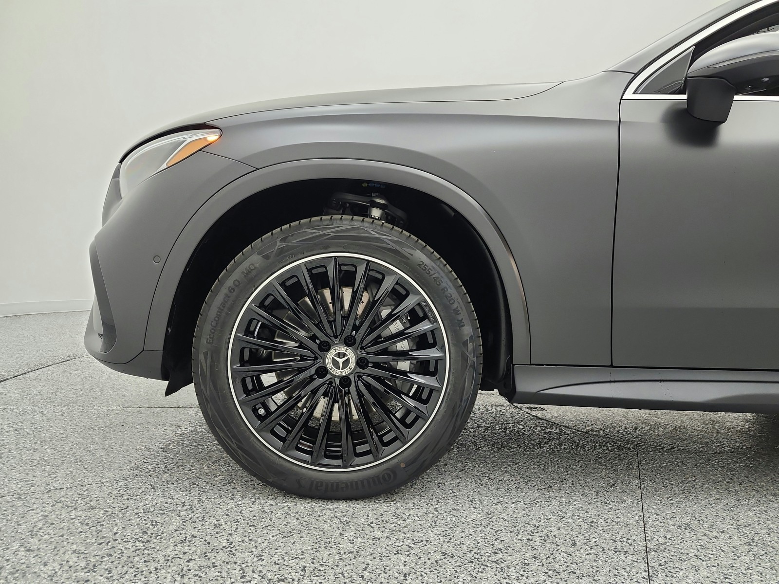 New 2027 MANUFAKTUR Graphite Grey Magno Mercedes-Benz GLC 300 SUV image 13