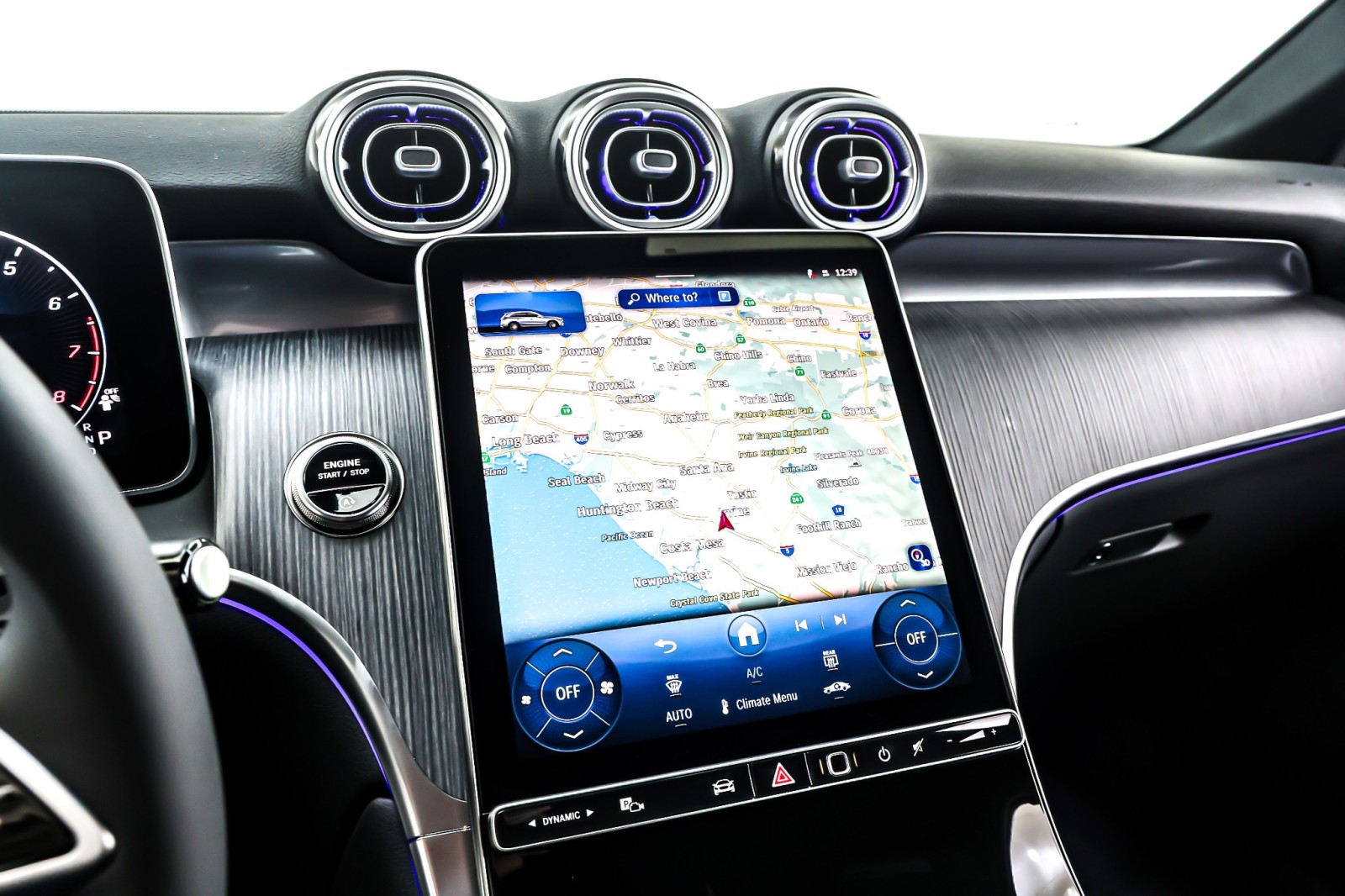 New 2026 Polar White Mercedes-Benz GLC 300 SUV image 6