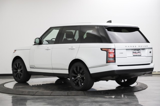 2017 Land Rover Range Rover HSE 3