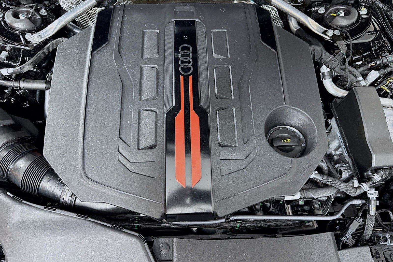 New 2025 Mythos Black Metallic Audi Premium Plus 3.0 TFSI quattro image 9