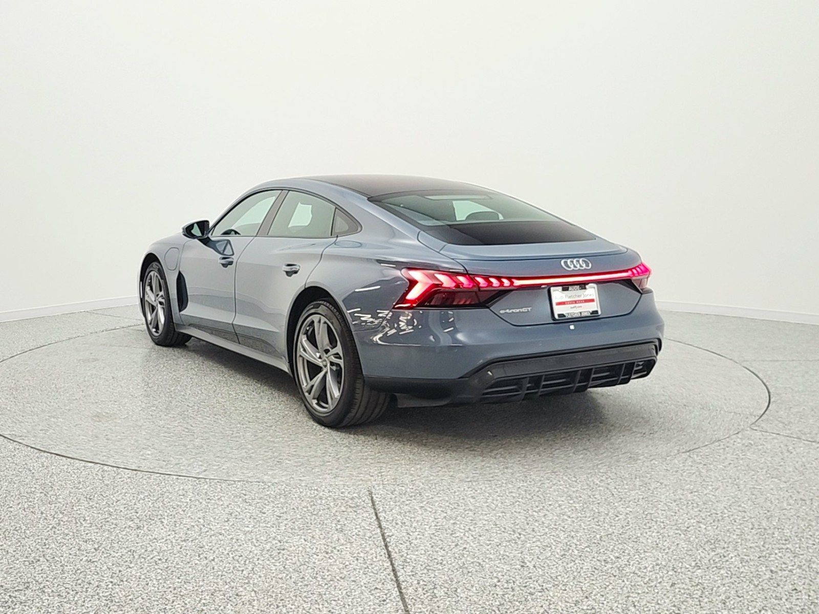 Used 2022 Kemora Gray Metallic Audi Premium Plus quattro image 7