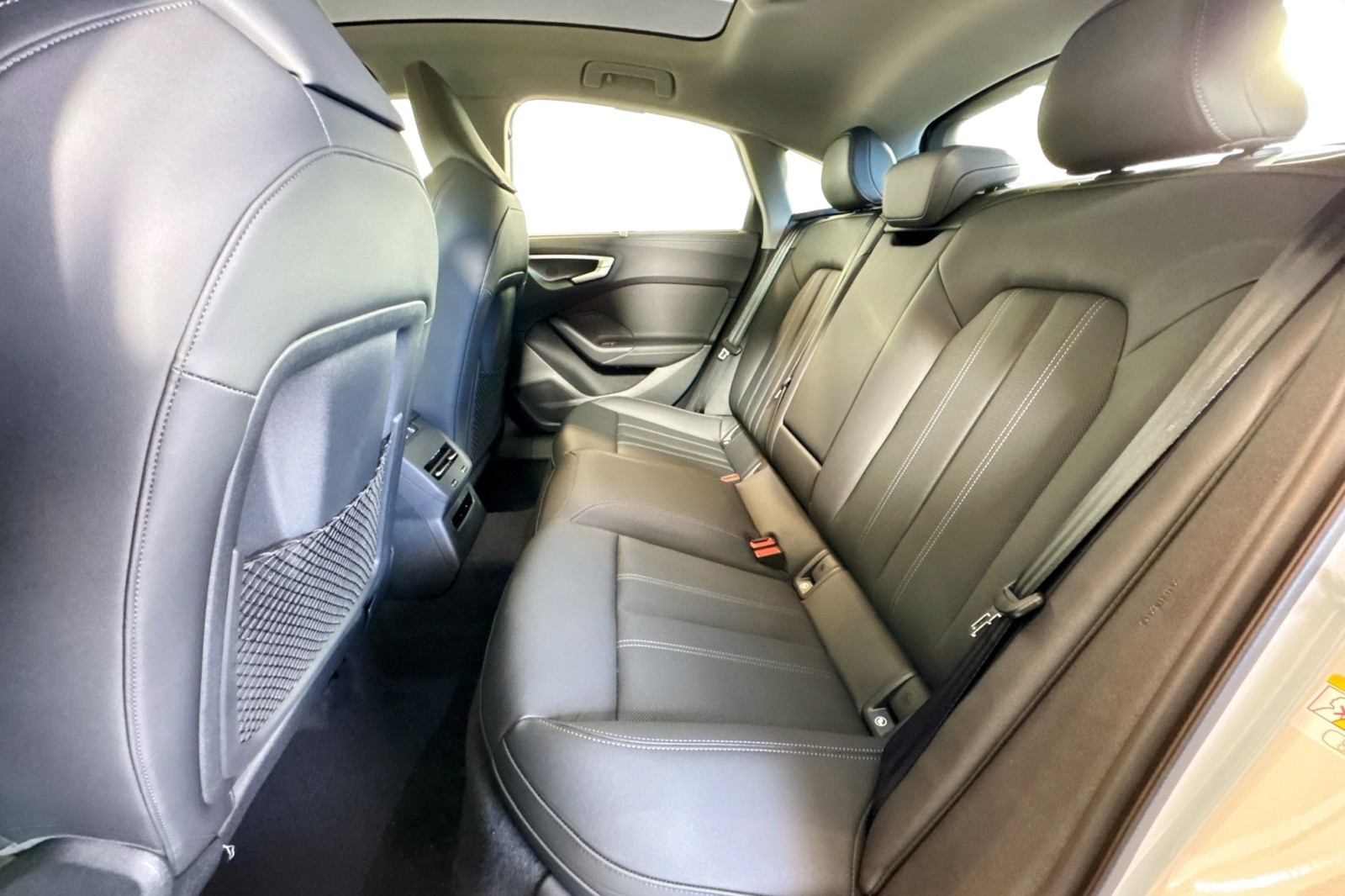 New 2025 Glacier White Metallic Audi Premium Plus 2.0 TFSI quattro image 28