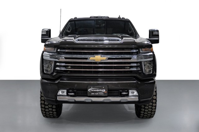 2020 Chevrolet Silverado 2500HD High Country 3