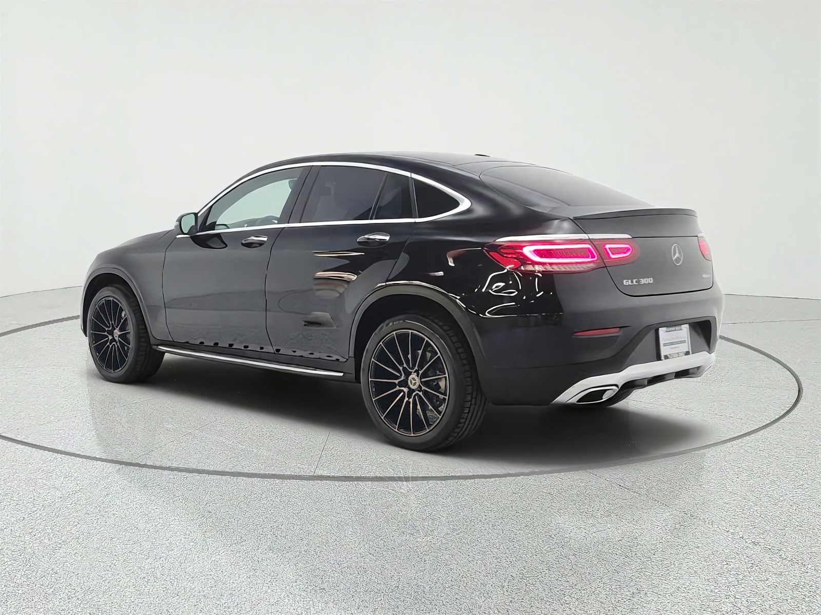 Used 2021 Black Mercedes-Benz GLC 300 4MATIC® Coupe image 7