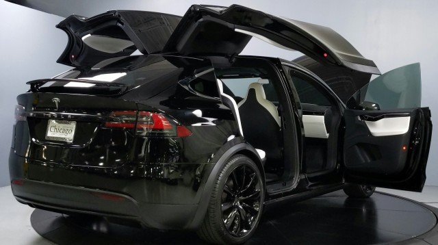 2019 Tesla Model X 75D 15