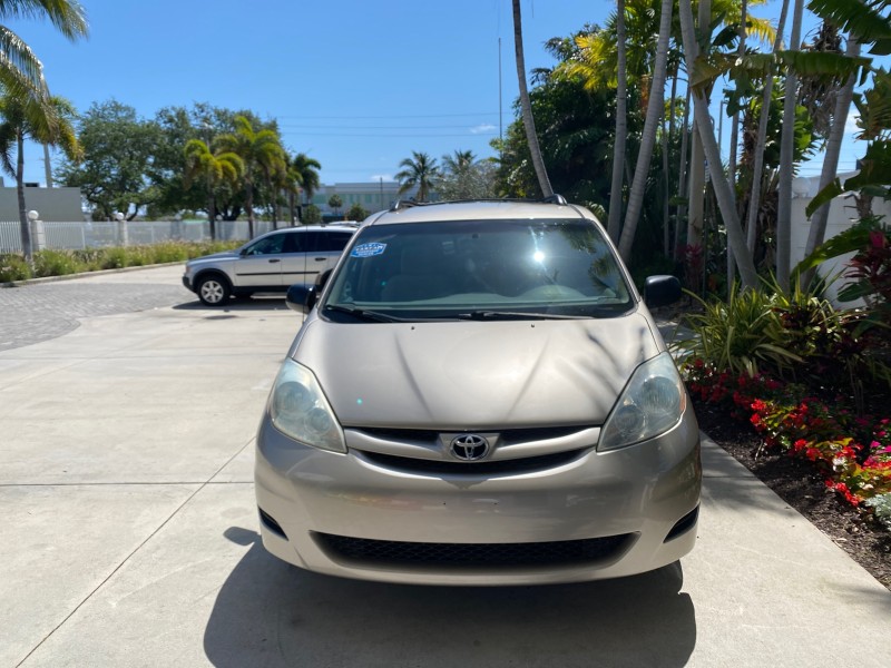 2006 Toyota Sienna VAN LE LOW MILES 78,653 in , 