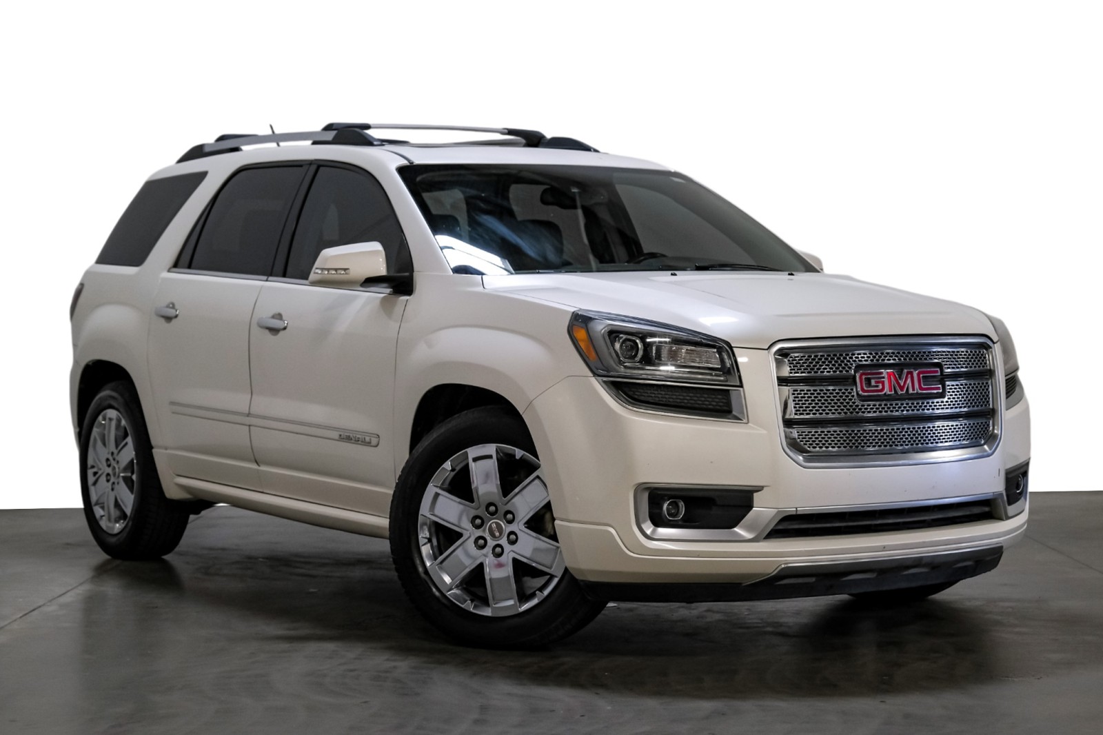 2014 GMC Acadia AWD Denali CaptainSeats Navi PanoRoof PremiumAlloys 4